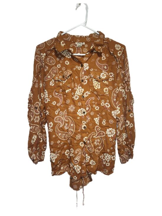 Lola P. Tops - Lola P Women's Button Up Size Medium